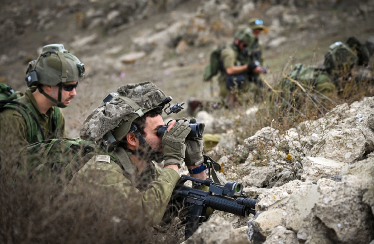 Israel Ataca El Líbano Tras El Lanzamiento De Cohetes De Hezbolá 2372